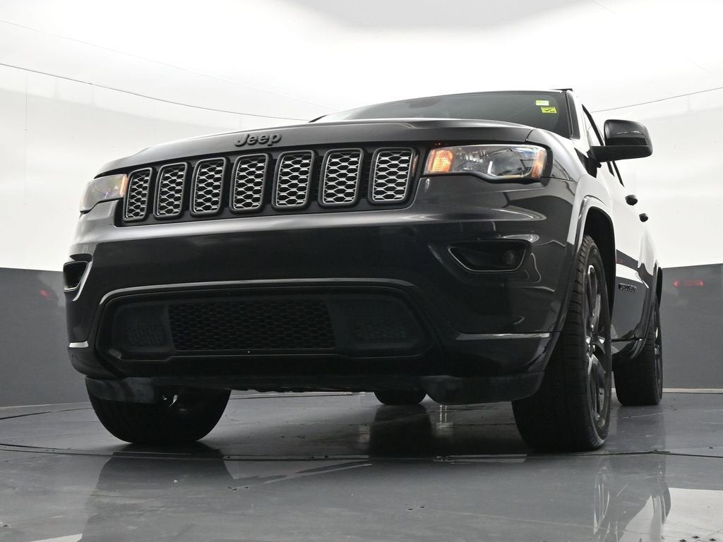 2021 Jeep Grand Cherokee Laredo X 4x2