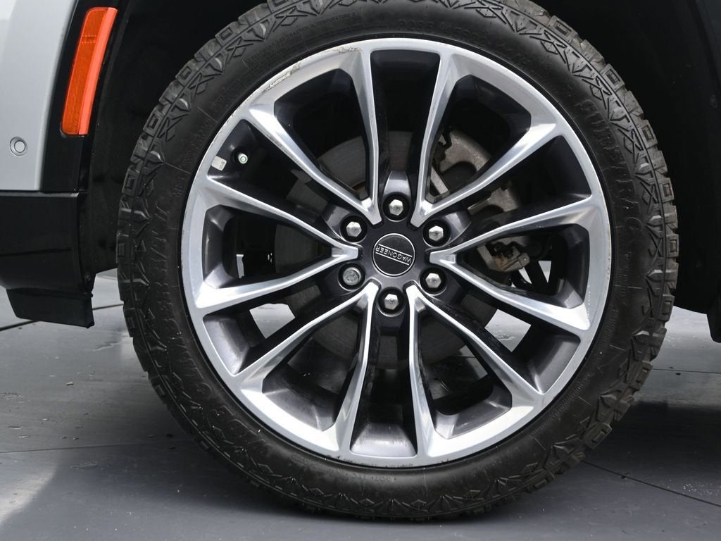 2022 Jeep Wagoneer Series III