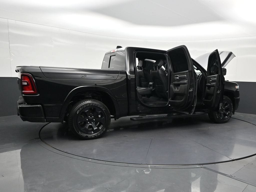 2026 RAM 1500 Big Horn Crew Cab 4x4 5'7" Box