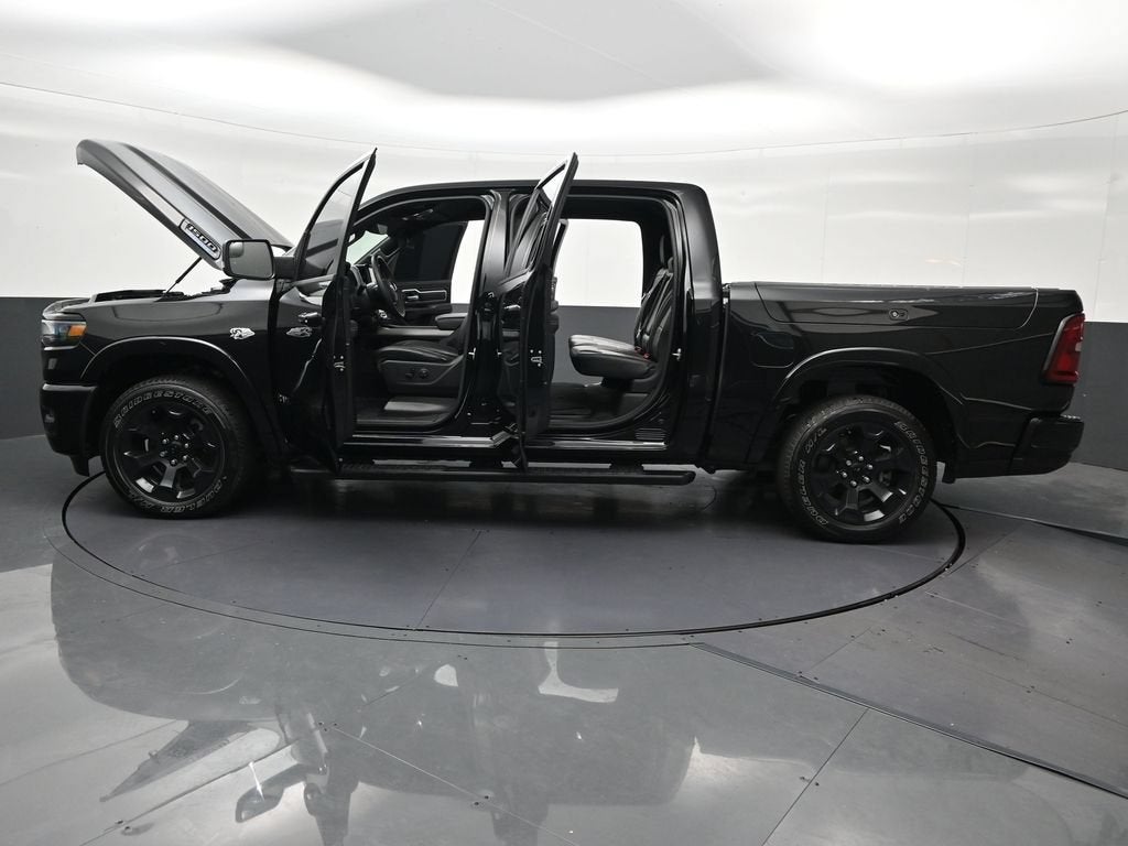 2026 RAM 1500 Big Horn Crew Cab 4x4 5'7" Box