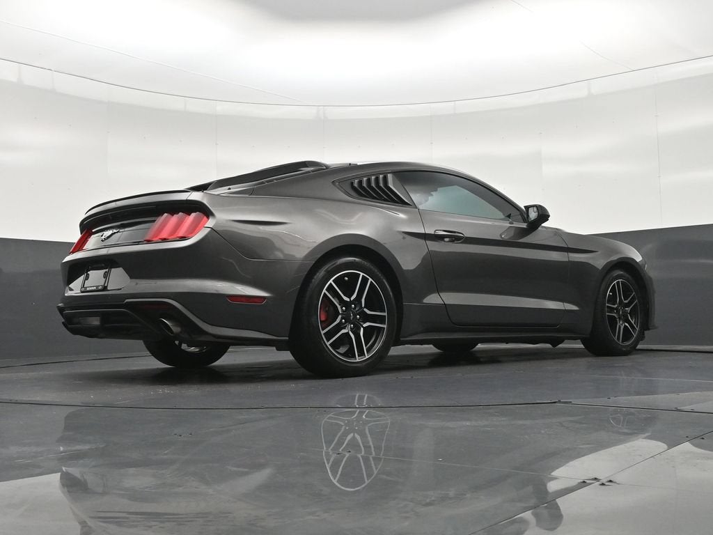 2020 Ford Mustang EcoBoost