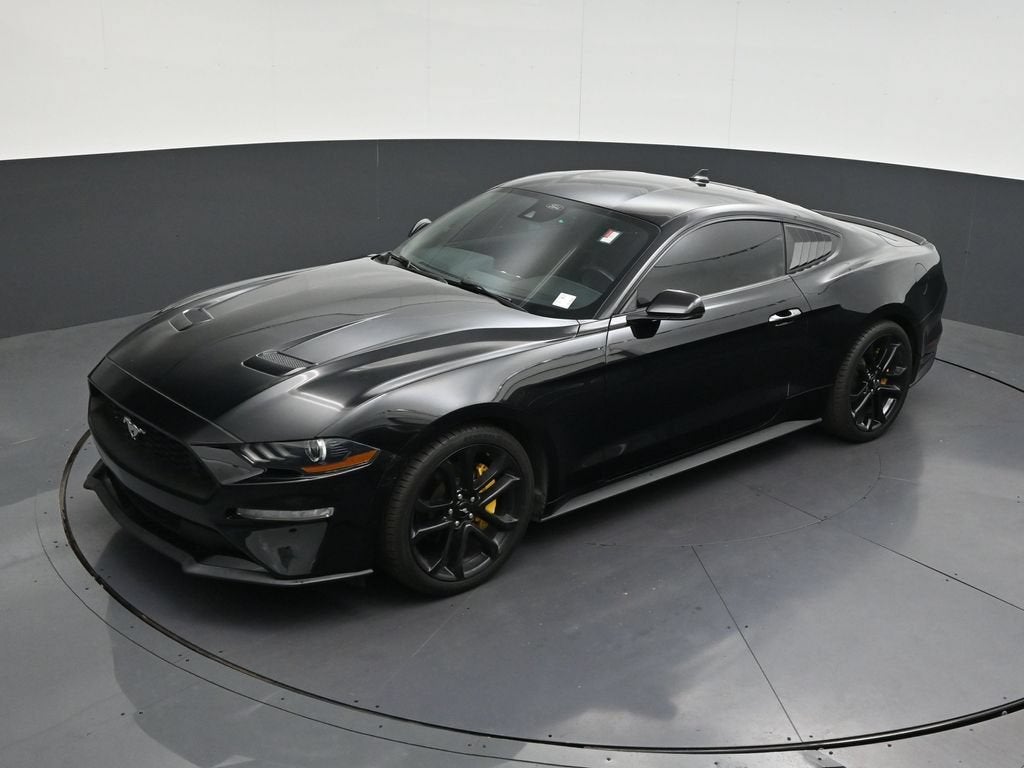 2022 Ford Mustang EcoBoost