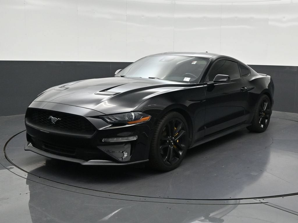 2022 Ford Mustang EcoBoost