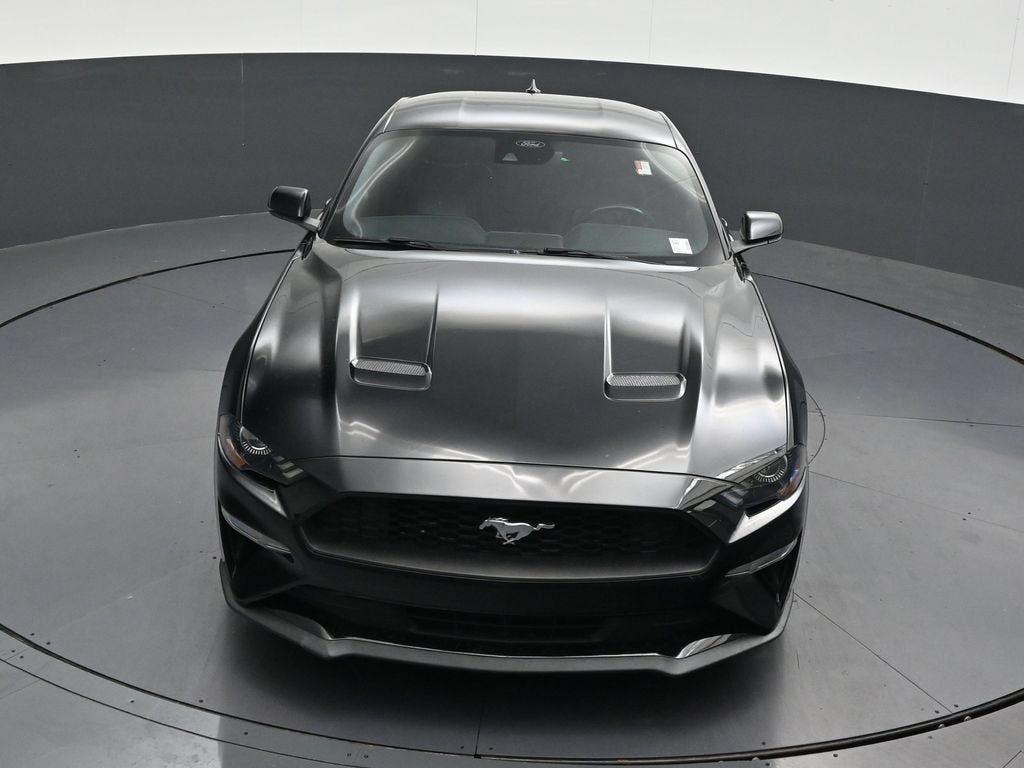 2022 Ford Mustang EcoBoost