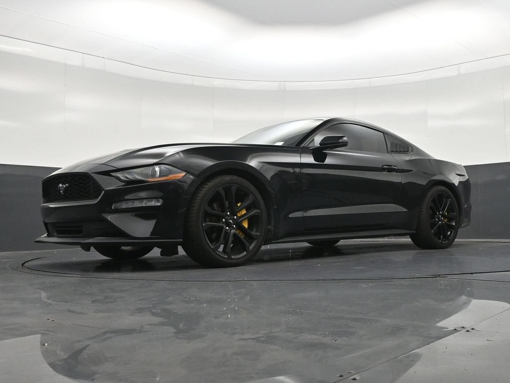 2022 Ford Mustang EcoBoost