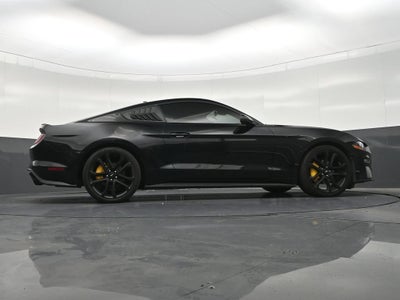 2022 Ford Mustang EcoBoost