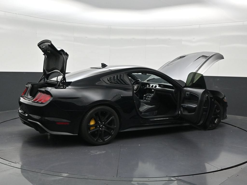 2022 Ford Mustang EcoBoost