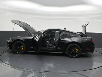 2022 Ford Mustang EcoBoost