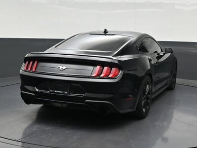 2022 Ford Mustang EcoBoost