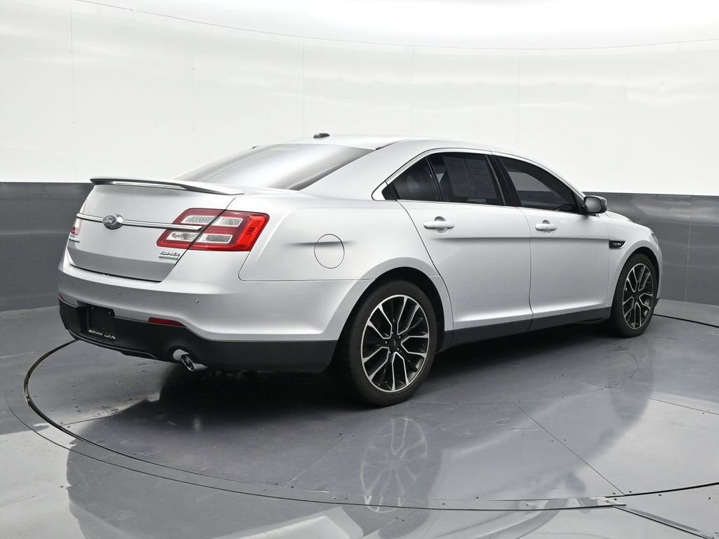 2018 Ford Taurus SHO