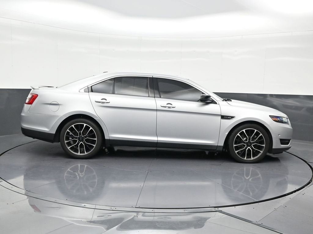 2018 Ford Taurus SHO