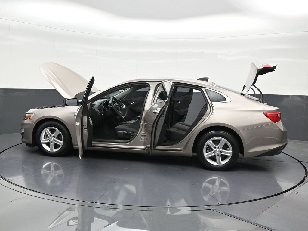 2022 Chevrolet Malibu LS