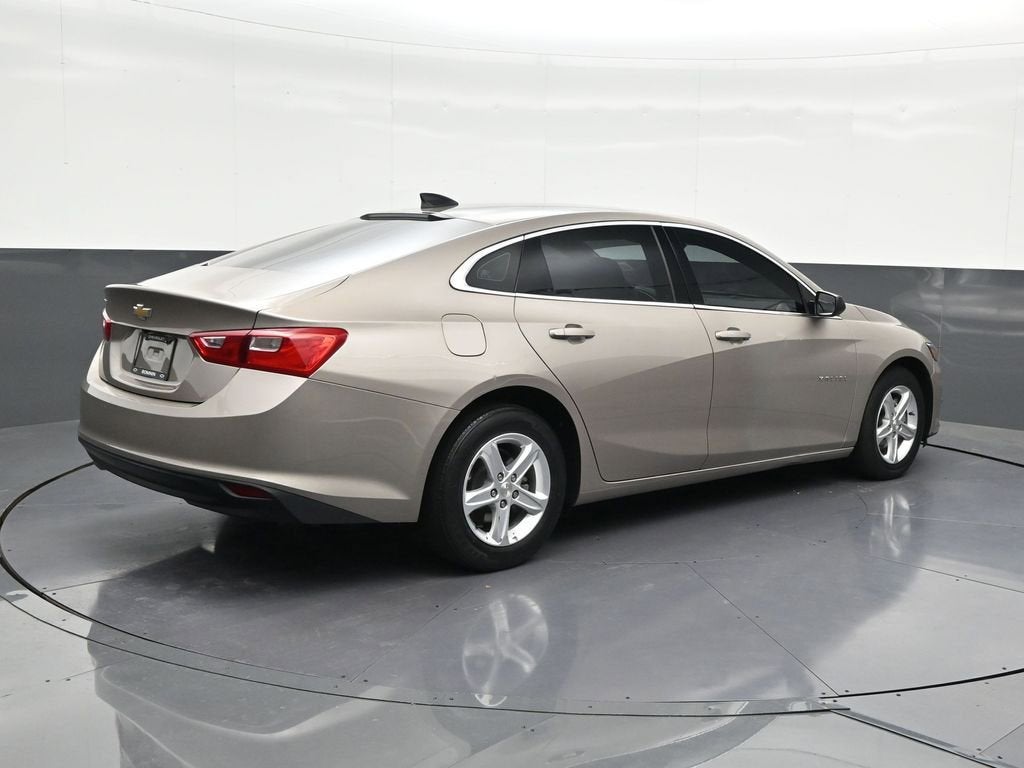 2022 Chevrolet Malibu LS