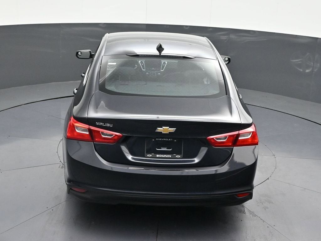 2022 Chevrolet Malibu LS