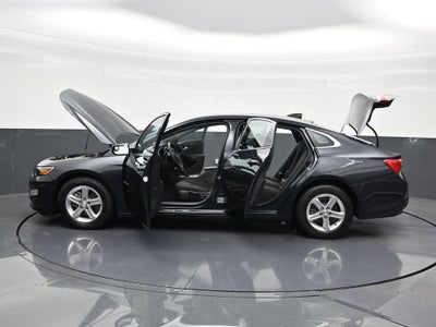2022 Chevrolet Malibu LS