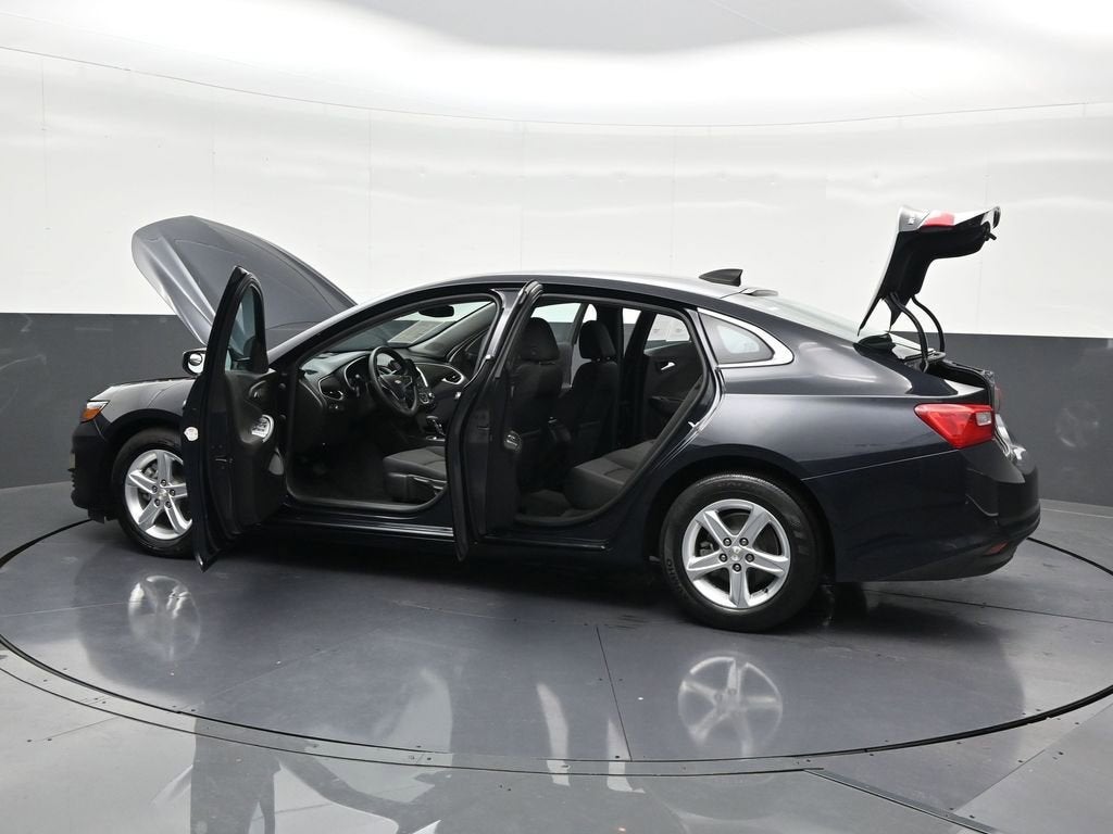 2022 Chevrolet Malibu LS