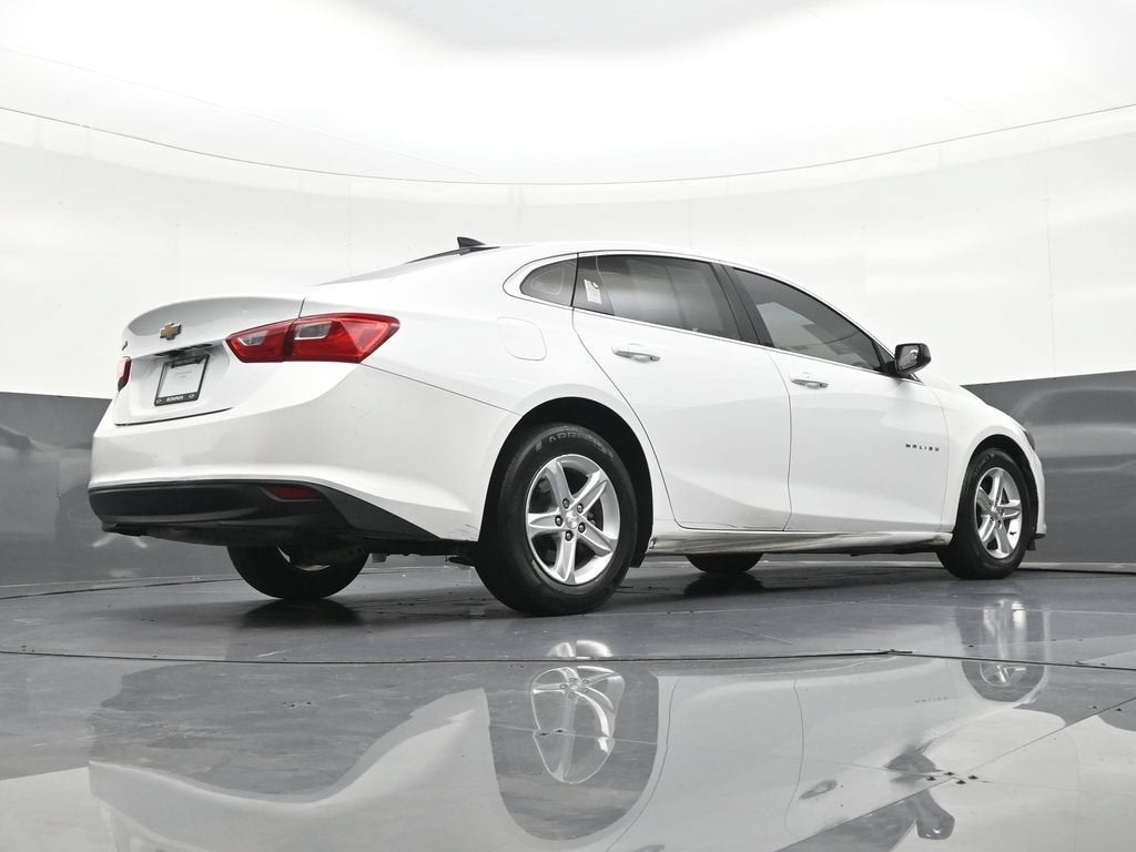 2022 Chevrolet Malibu LS
