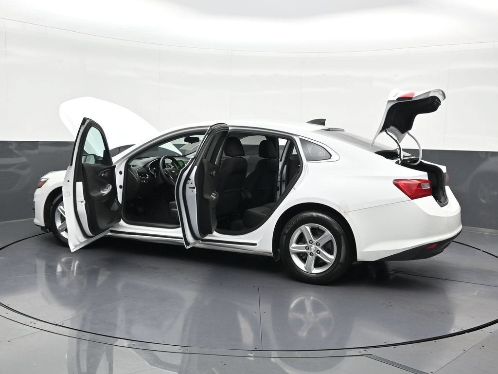 2022 Chevrolet Malibu LS
