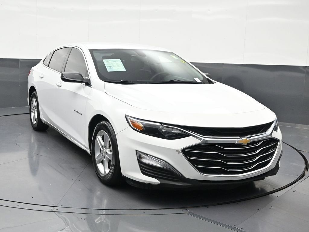 2022 Chevrolet Malibu LS