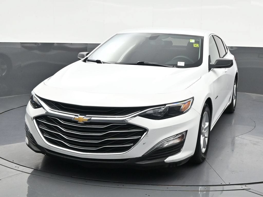 2022 Chevrolet Malibu LS