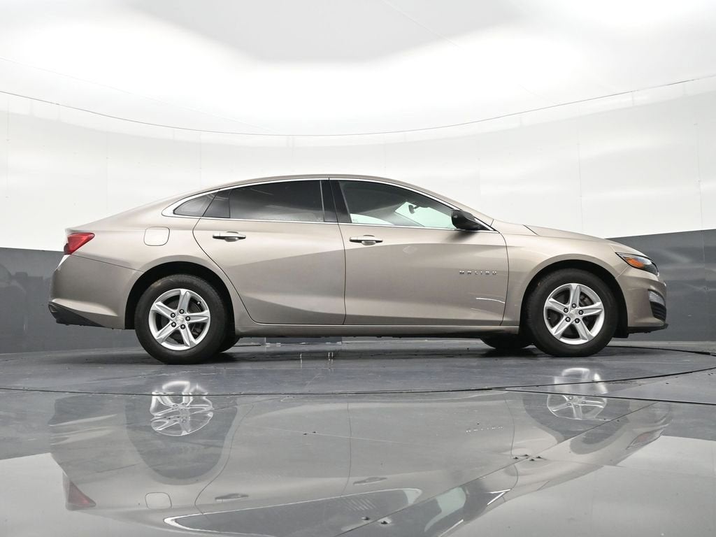 2022 Chevrolet Malibu LS