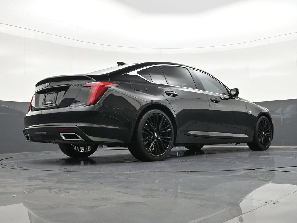 2023 Cadillac CT5 Luxury