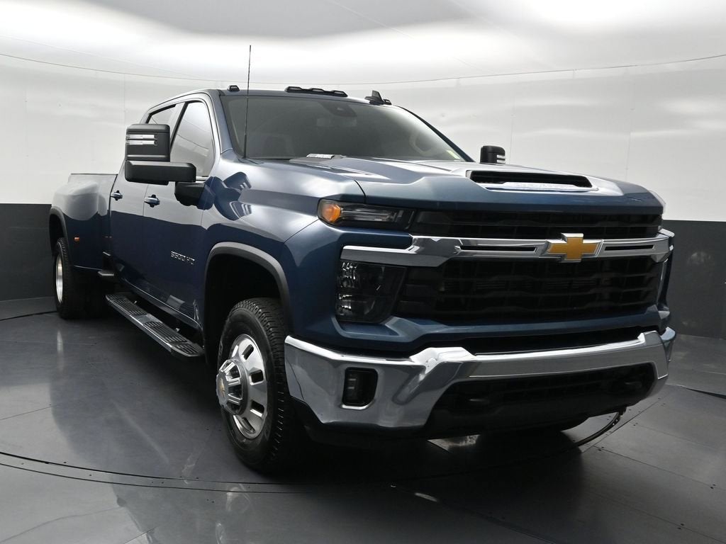 2026 Chevrolet Silverado 3500 HD LT DRW