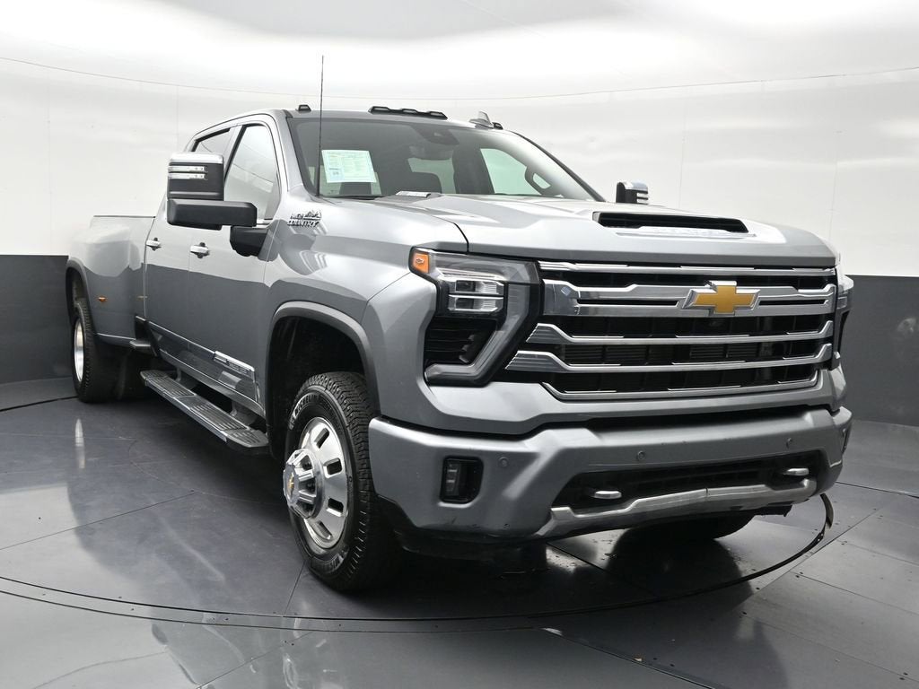 2025 Chevrolet Silverado 3500 HD High Country DRW