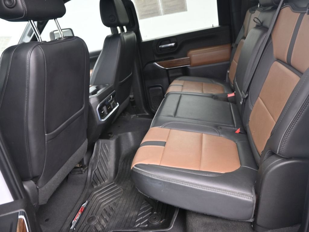 2022 Chevrolet Silverado 3500 HD High Country DRW