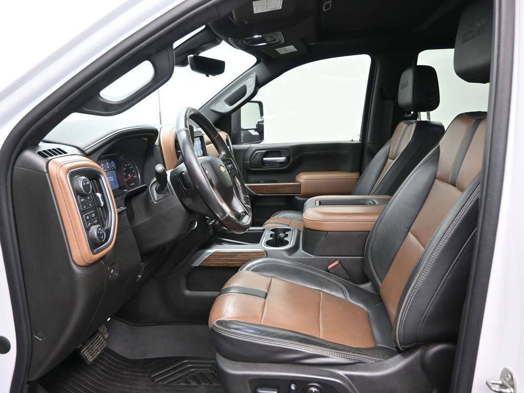 2022 Chevrolet Silverado 3500 HD High Country DRW