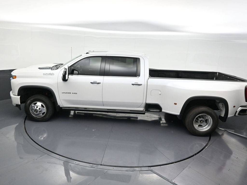 2022 Chevrolet Silverado 3500 HD High Country DRW