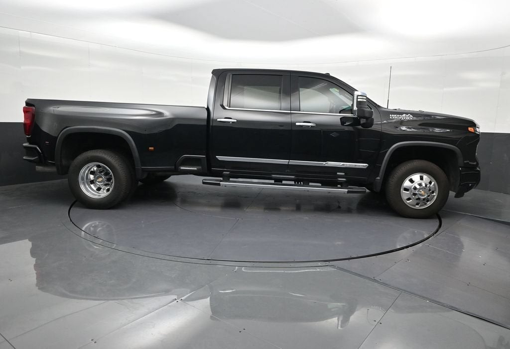 2024 Chevrolet Silverado 3500 HD High Country DRW