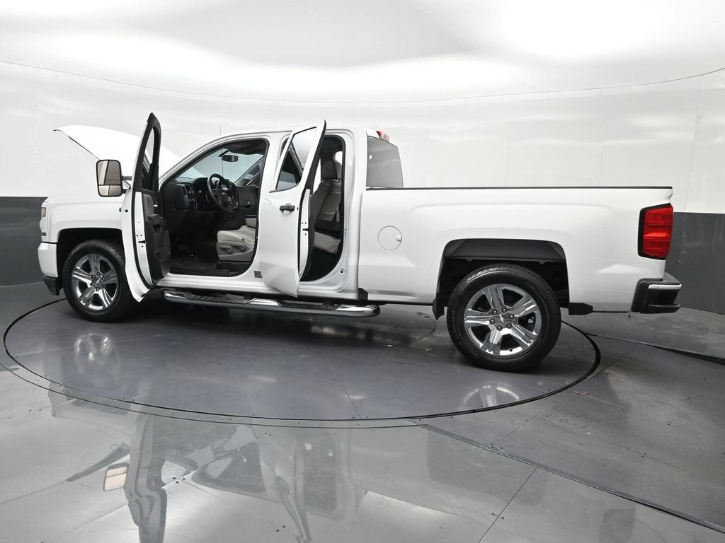 2016 Chevrolet Silverado 1500 Custom