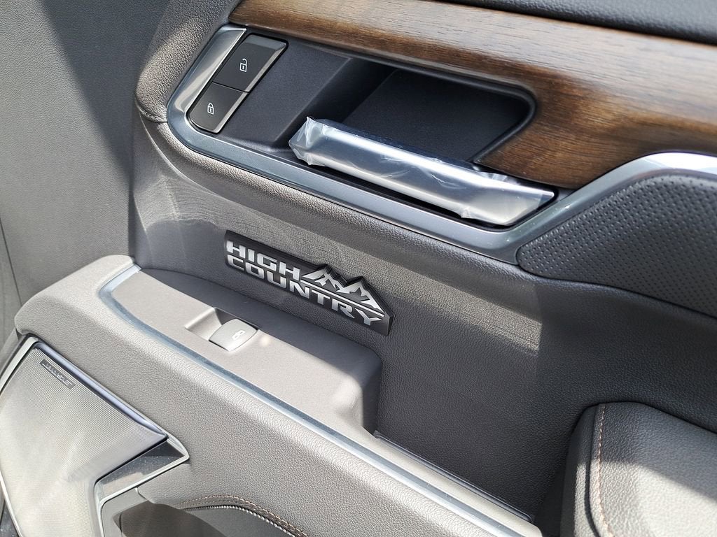 2025 Chevrolet Silverado 1500 High Country