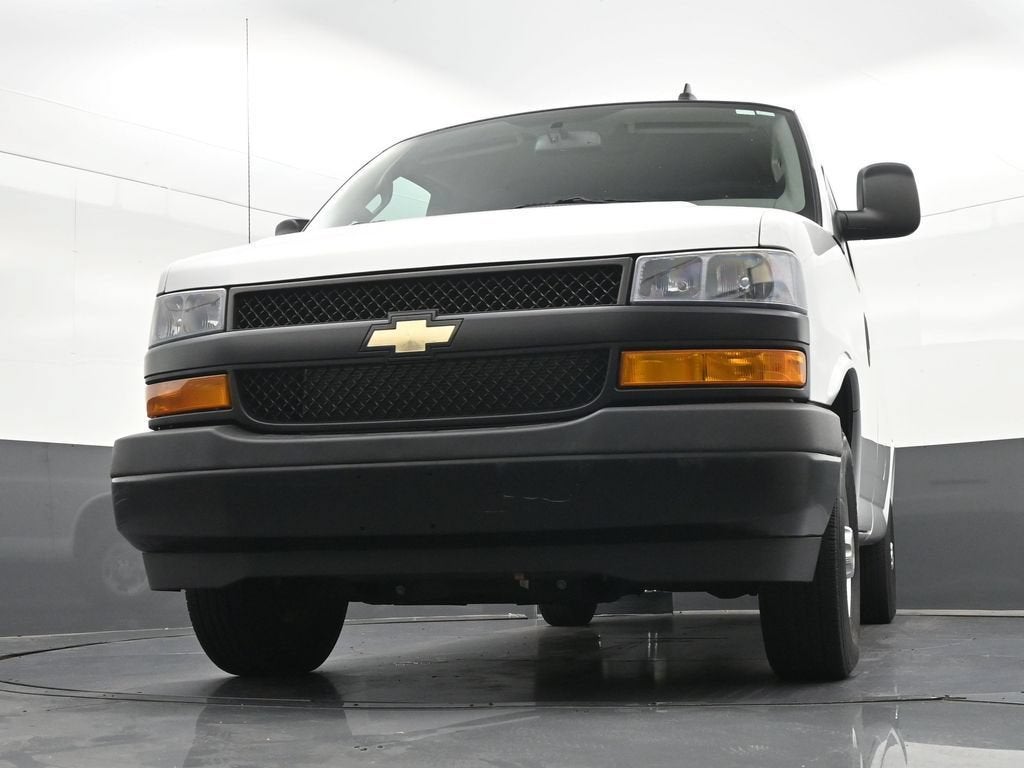 2022 Chevrolet Express Cargo 2500 RWD 2500 Regular Wheelbase WT