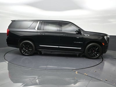 2022 GMC Yukon XL SLT
