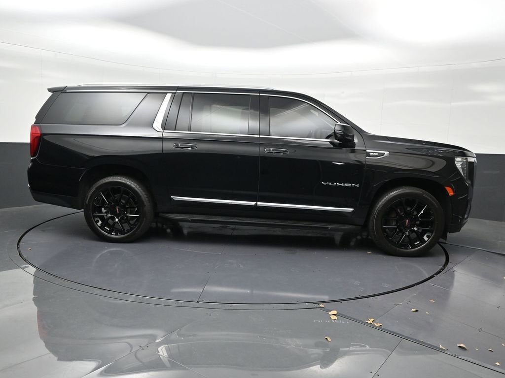 2022 GMC Yukon XL SLT