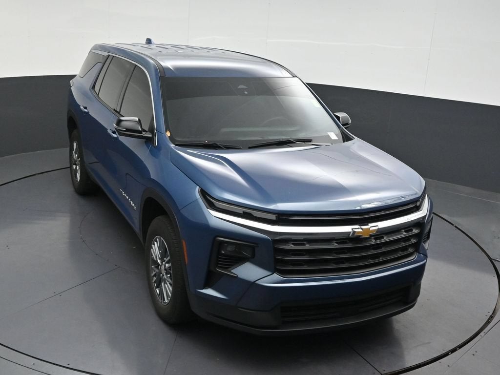 2024 Chevrolet Traverse LS