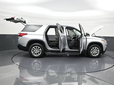 2021 Chevrolet Traverse LS