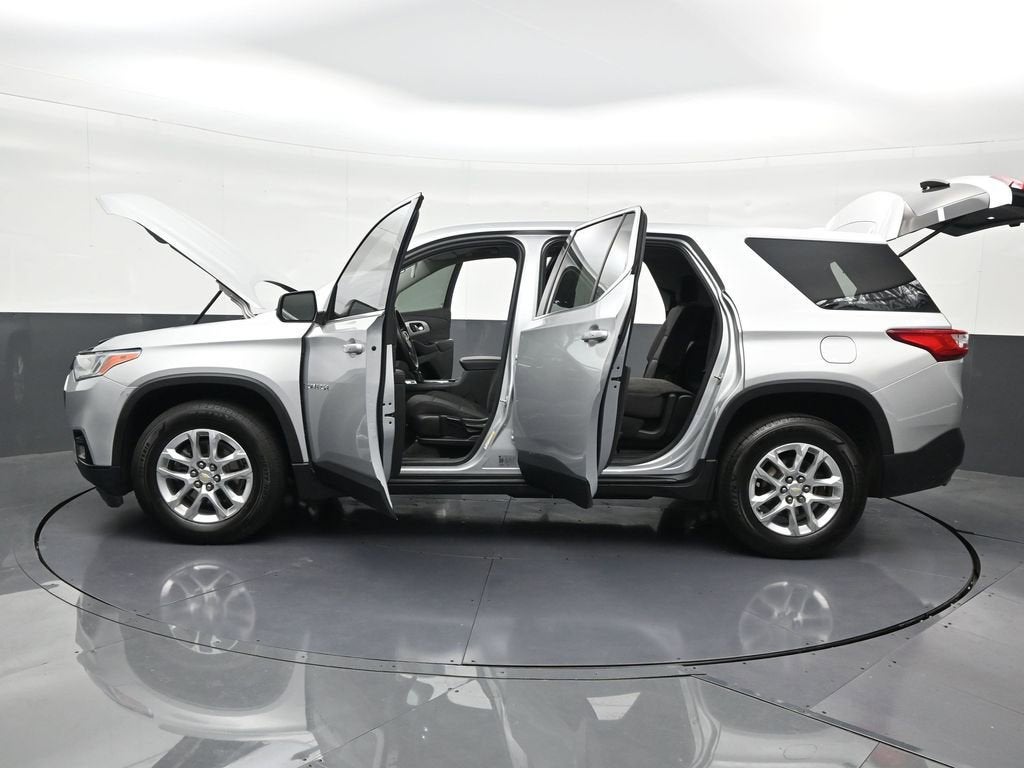 2021 Chevrolet Traverse LS