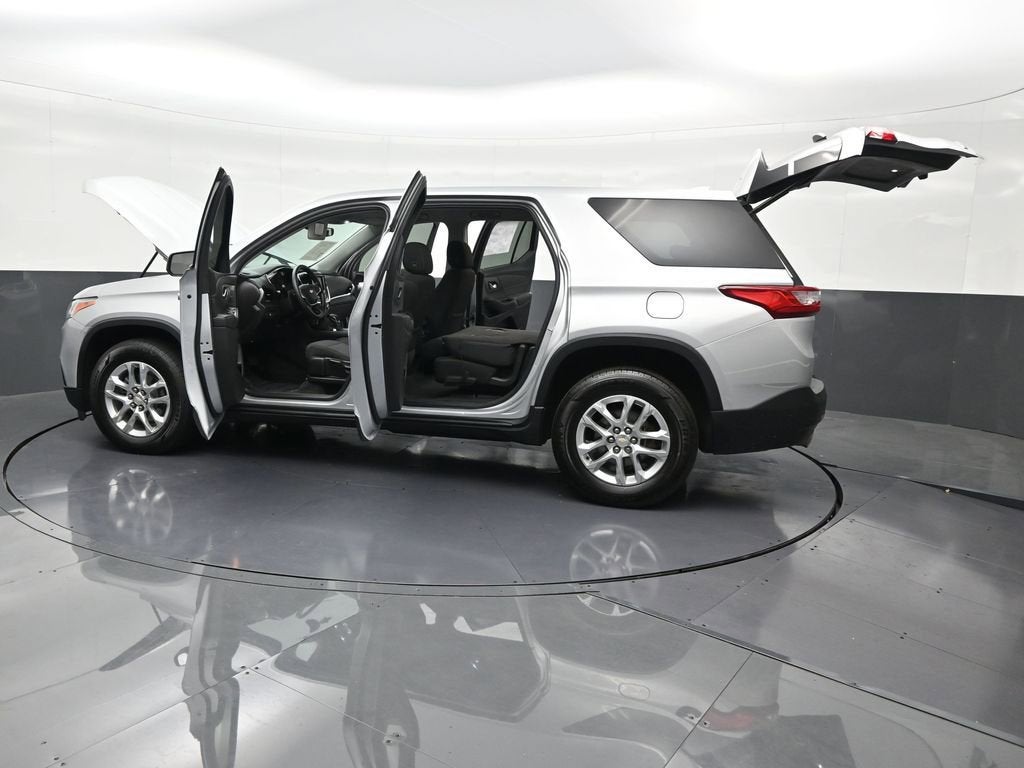 2021 Chevrolet Traverse LS