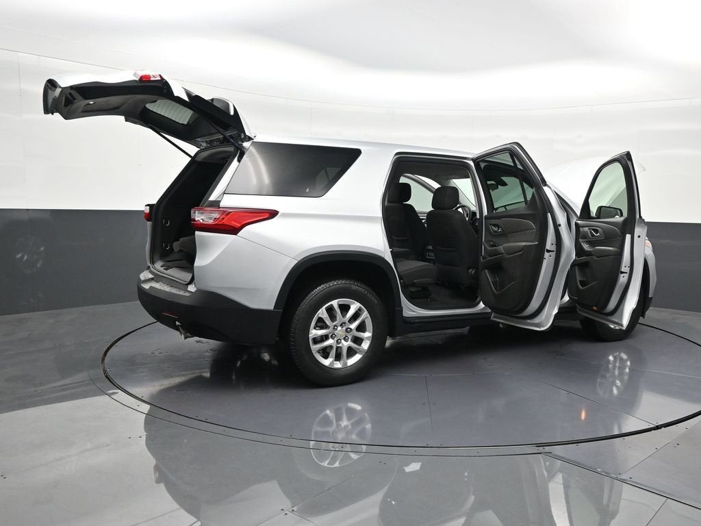 2021 Chevrolet Traverse LS