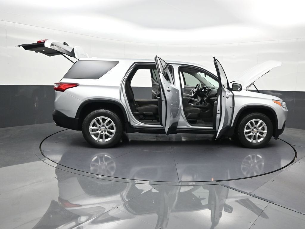 2021 Chevrolet Traverse LS
