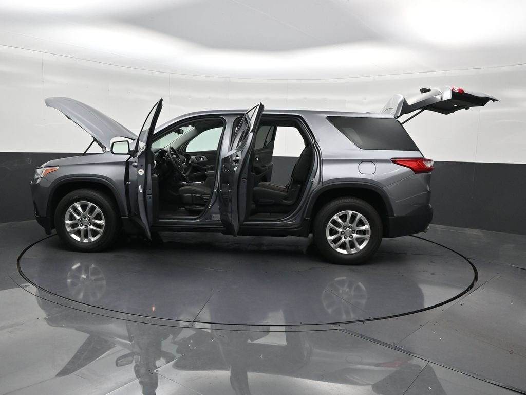 2021 Chevrolet Traverse LS
