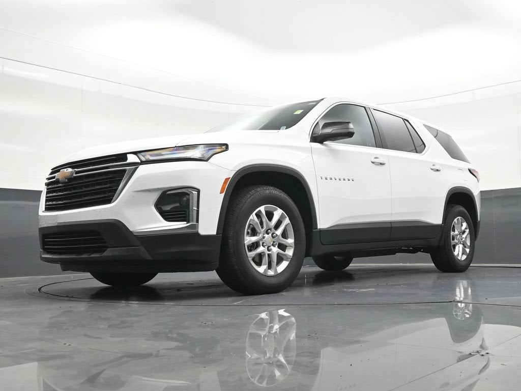 2022 Chevrolet Traverse LS