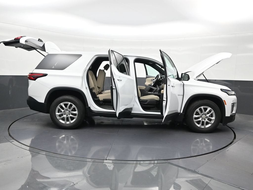 2022 Chevrolet Traverse LS