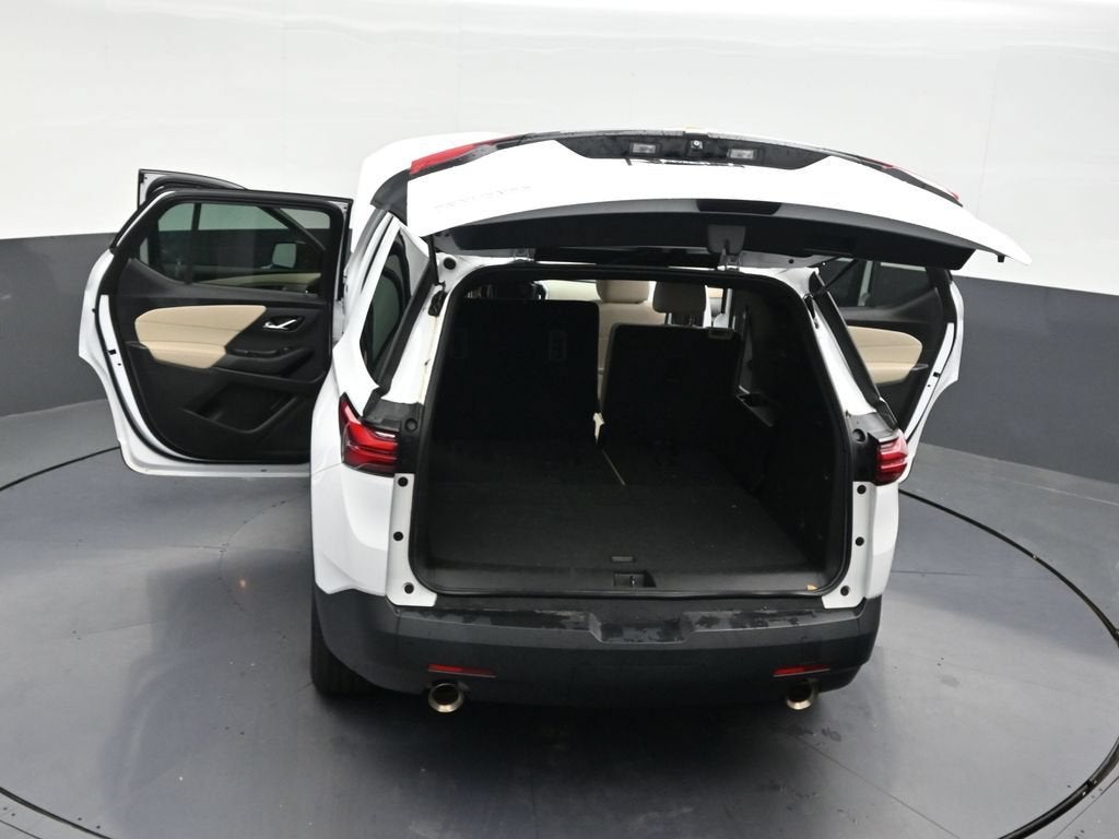 2022 Chevrolet Traverse LS