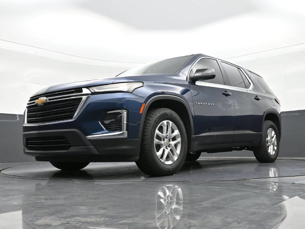 2023 Chevrolet Traverse LS