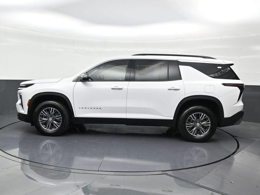 2024 Chevrolet Traverse LT