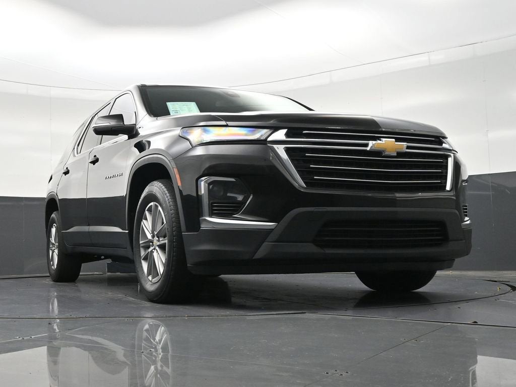 2022 Chevrolet Traverse LT Cloth